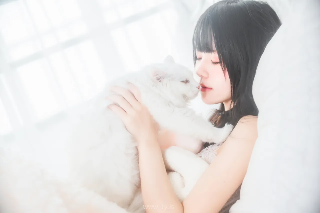 桜桃喵 NO.17 冬眠 纯白私房